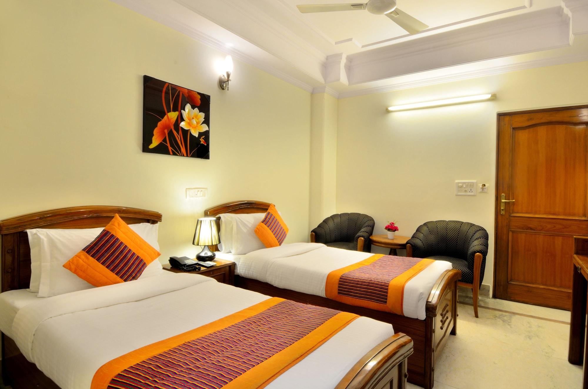 Hotel Pablas International, New Delhi, Near Metro Kültér fotó