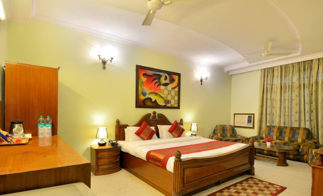 Hotel Pablas International, New Delhi, Near Metro Kültér fotó